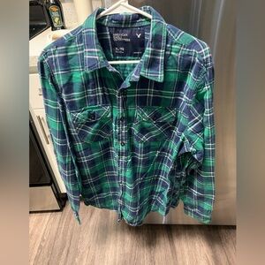 American Eagle flannel green, blue, white. Men’s size XL.